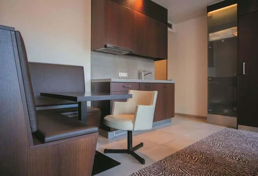 酒店 Golden Tulip West Ende