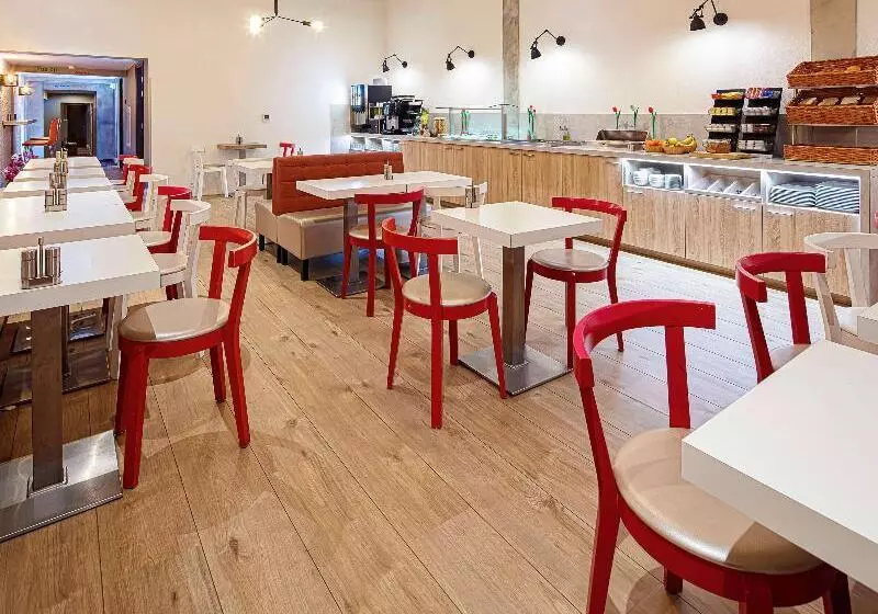 Hotel Ibis Styles Amsterdam Amstel