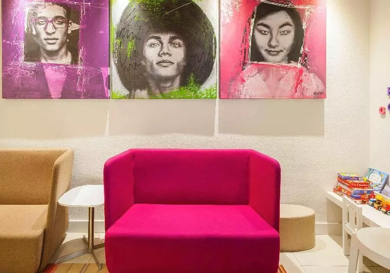 Hotel Ibis Styles Amsterdam Amstel