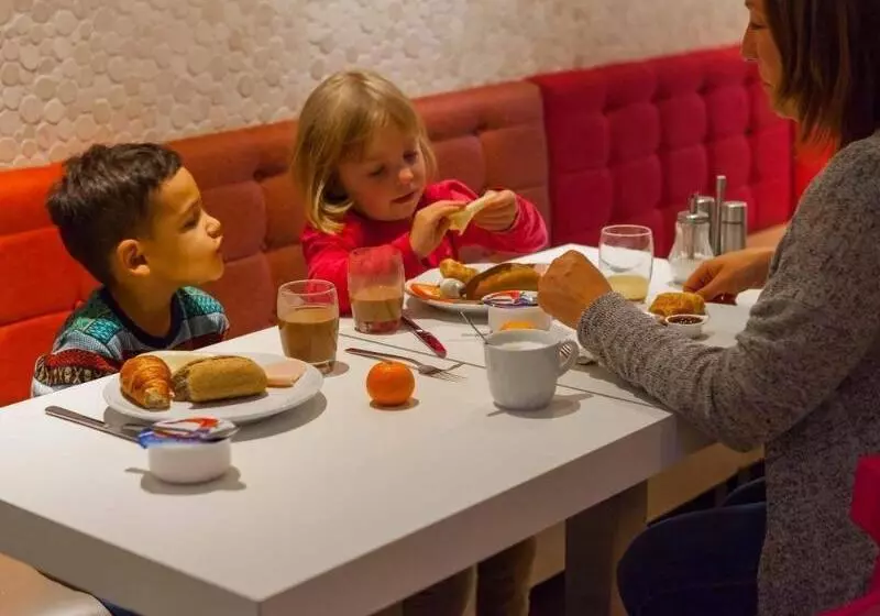 Hotel Ibis Styles Amsterdam Amstel