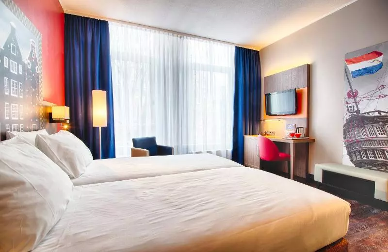 Leonardo Hotel Amsterdam City Center