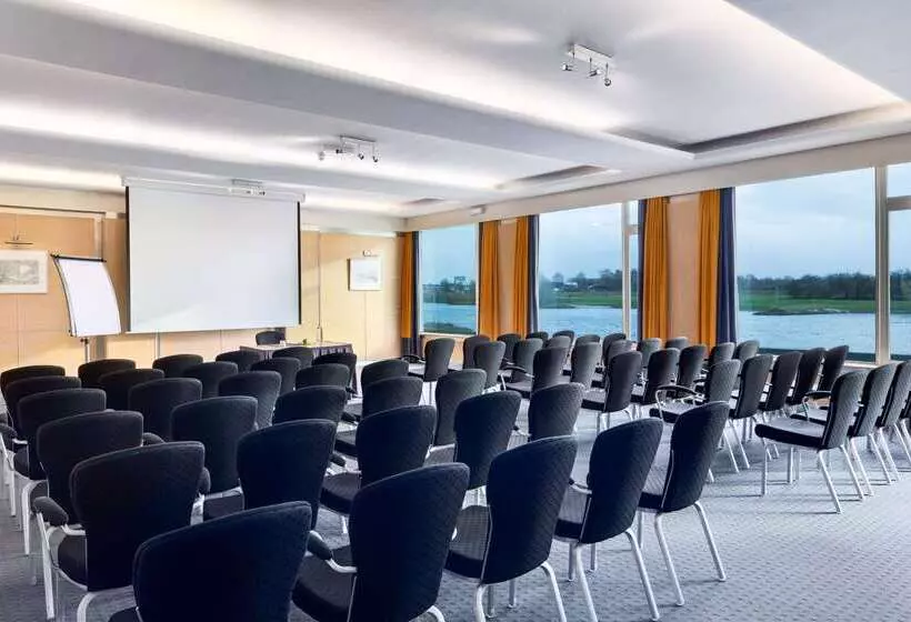 호텔 NH Arnhem Rijn