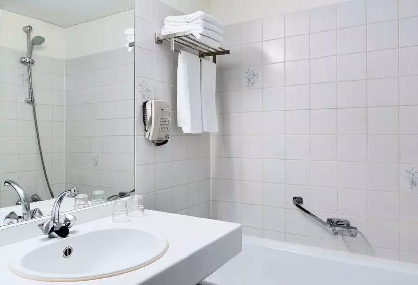 호텔 NH Arnhem Rijn