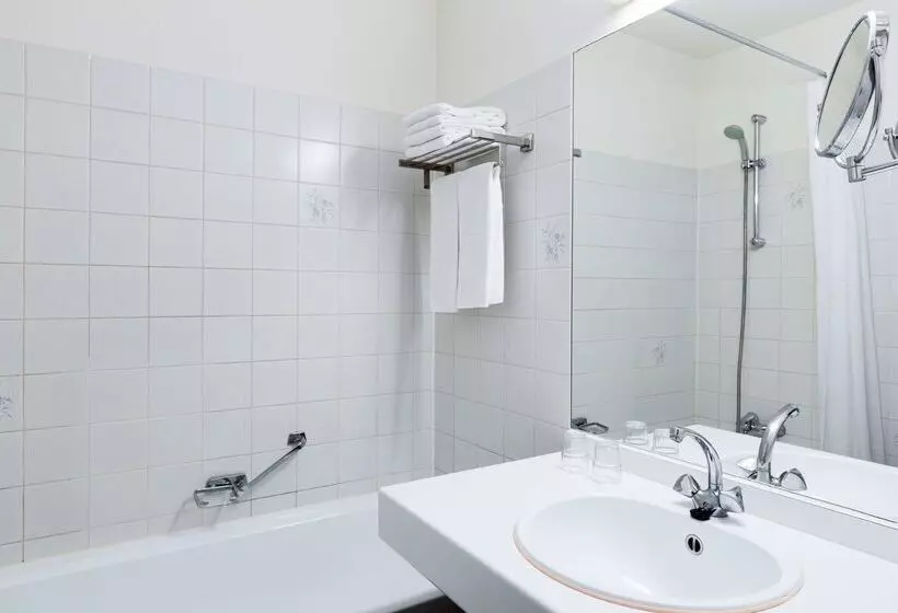 호텔 NH Arnhem Rijn