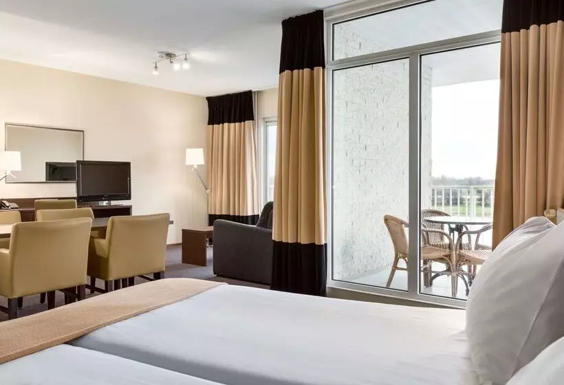 호텔 NH Arnhem Rijn