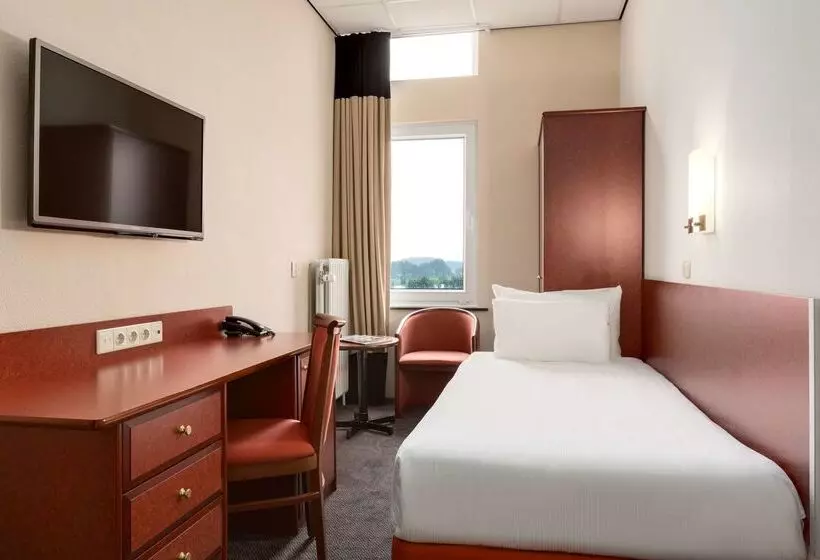 호텔 NH Arnhem Rijn