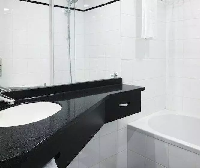 酒店 NH Atlanta Rotterdam