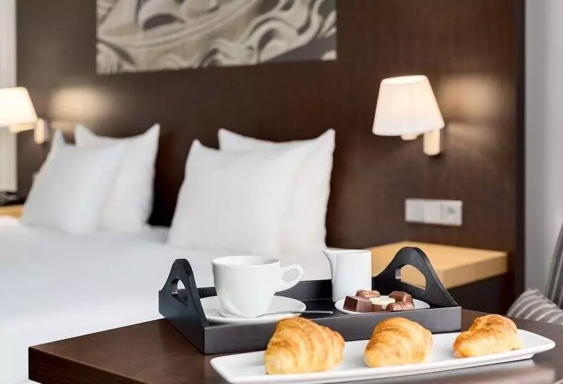 酒店 NH Atlanta Rotterdam