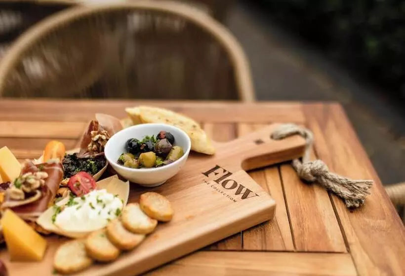 Отель De Oringer Marke & Stee By Flow