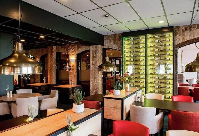 Отель De Oringer Marke & Stee By Flow