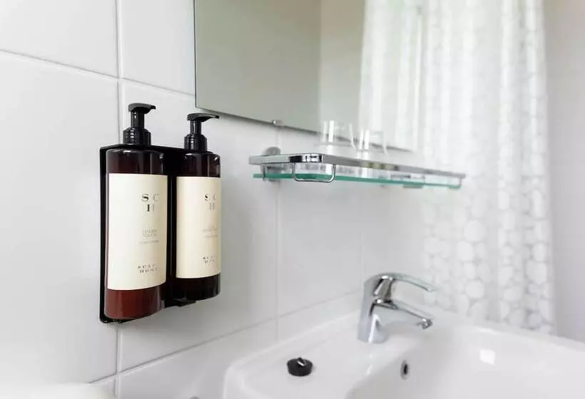 Отель De Oringer Marke & Stee By Flow