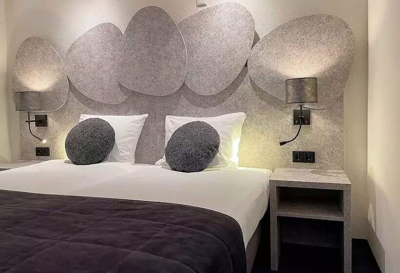 Отель De Oringer Marke & Stee By Flow