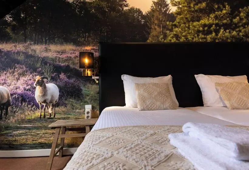 Отель De Oringer Marke & Stee By Flow