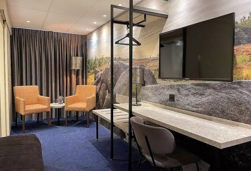 Отель De Oringer Marke & Stee By Flow