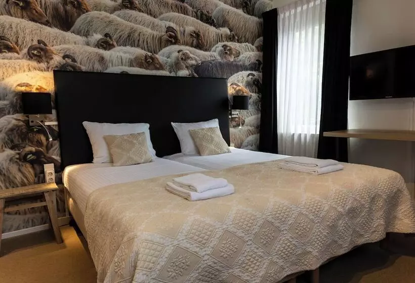 Отель De Oringer Marke & Stee By Flow