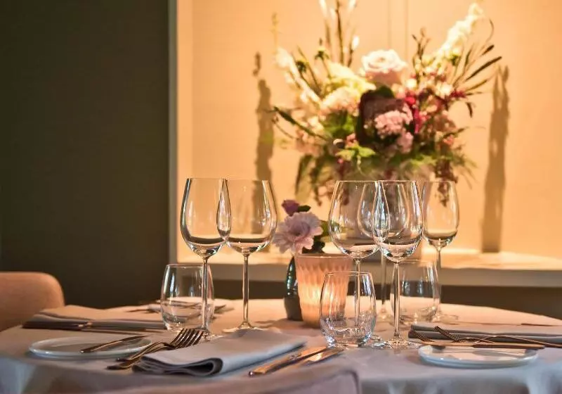 Motel Van Der Valk Hotel Apeldoorn   De Cantharel