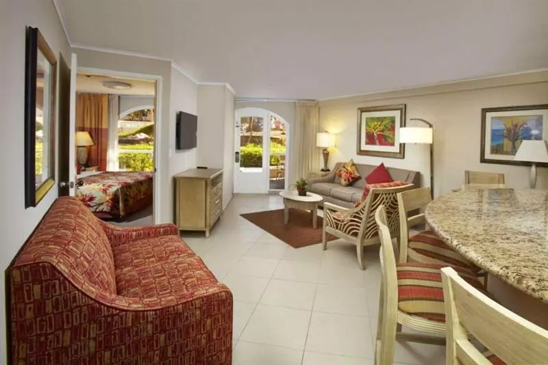 Playa Linda Beach Resort