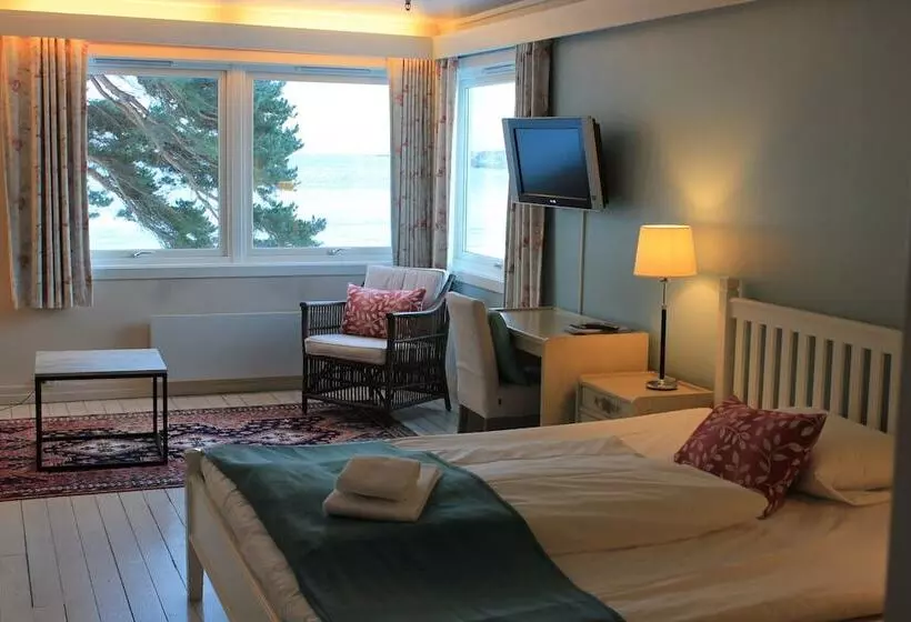 Strand Hotel Fevik   By Classic Norway Hotels