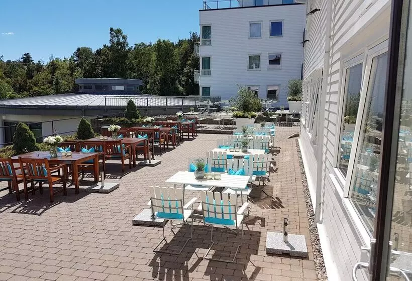 Strand Hotel Fevik   By Classic Norway Hotels