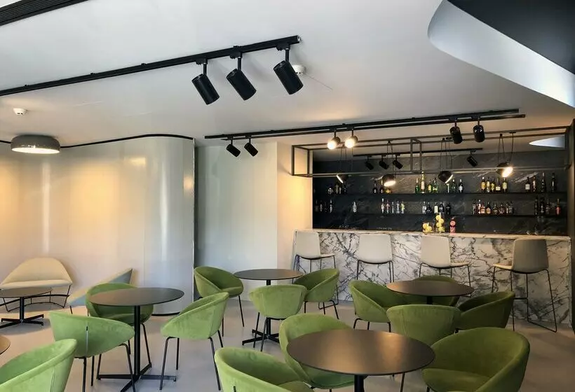 Azoris Angra Garden - Plaza Hotel