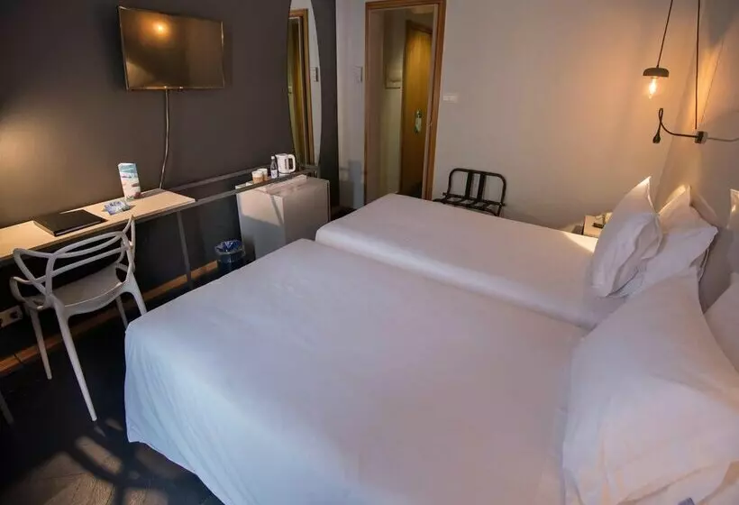 Azoris Angra Garden - Plaza Hotel