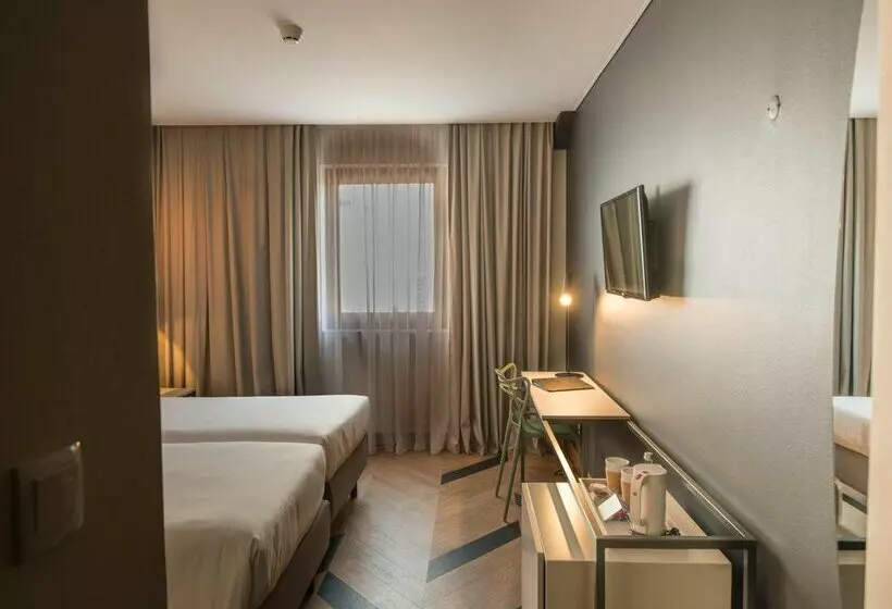 Azoris Angra Garden - Plaza Hotel