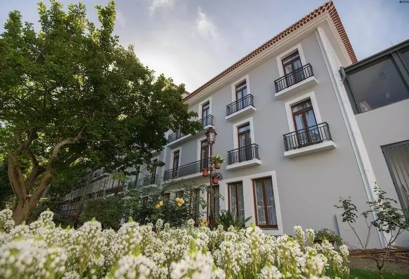 Azoris Angra Garden - Plaza Hotel