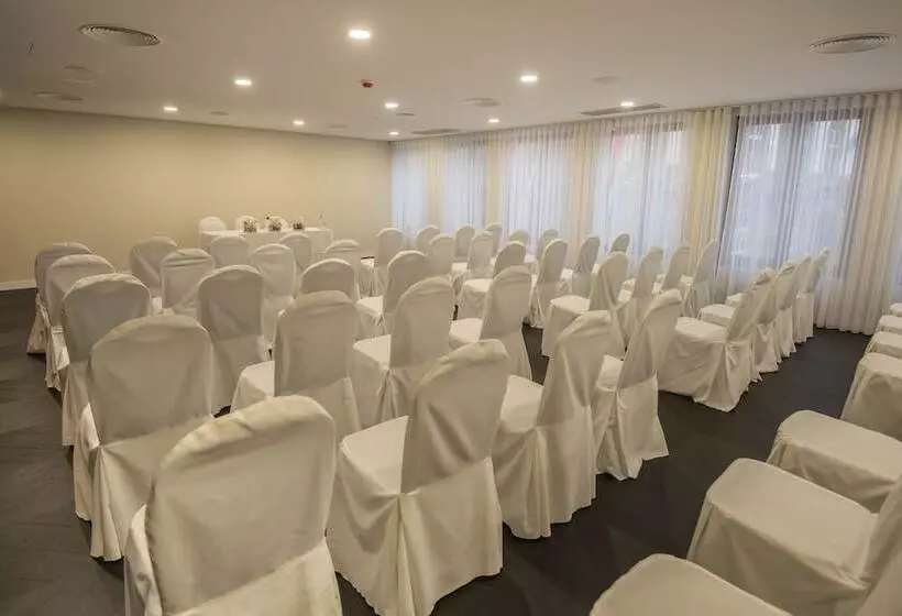 Azoris Angra Garden - Plaza Hotel