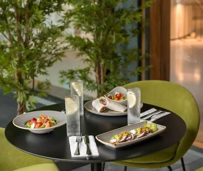 Azoris Angra Garden - Plaza Hotel