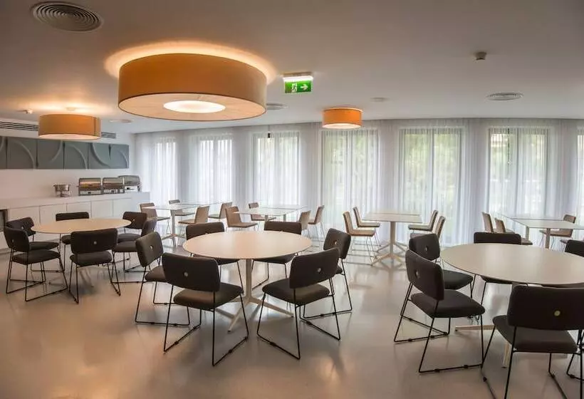 Azoris Angra Garden - Plaza Hotel