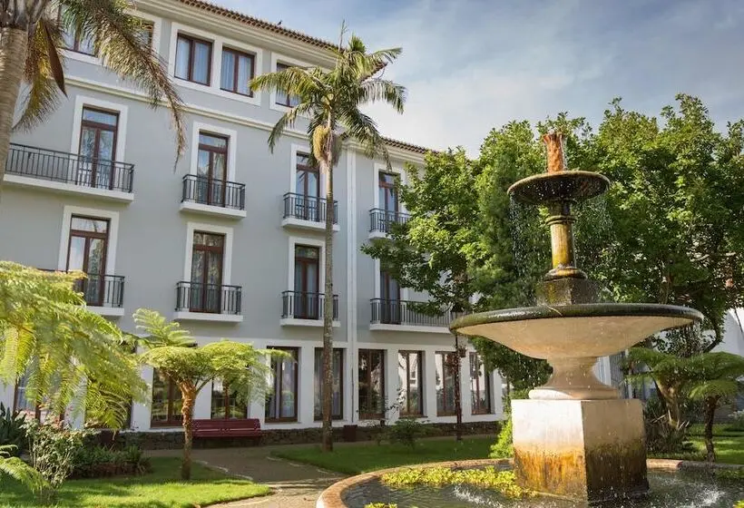 Azoris Angra Garden - Plaza Hotel
