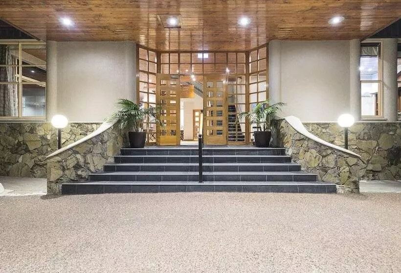 Grand Mercure Puka Park Resort