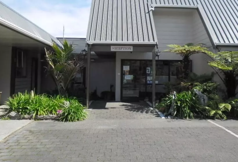 Greymouth Kiwi Holiday Park & Motels