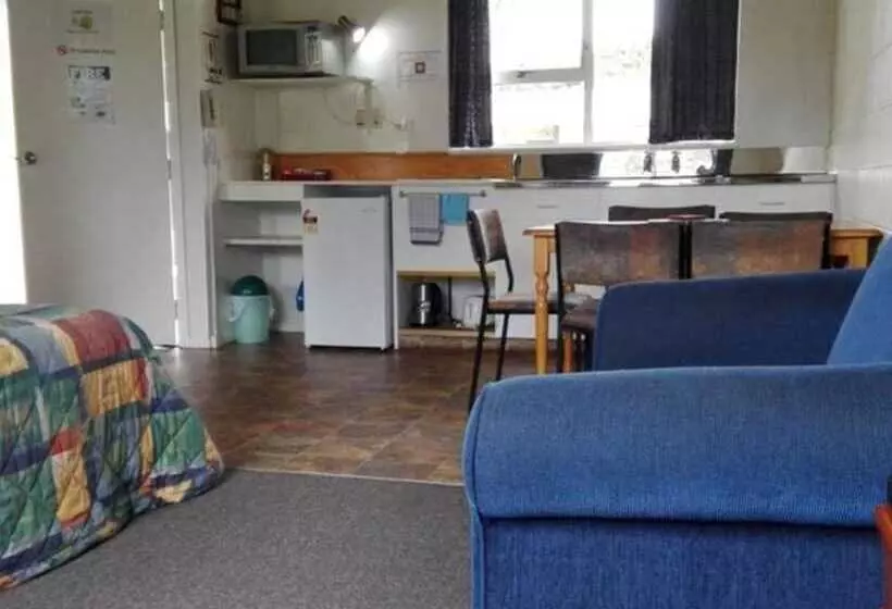 Greymouth Kiwi Holiday Park & Motels