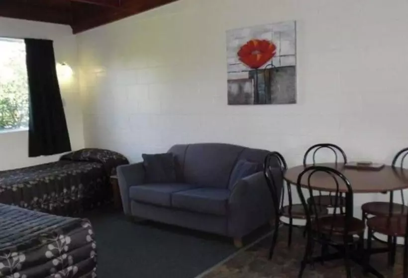 Greymouth Kiwi Holiday Park & Motels