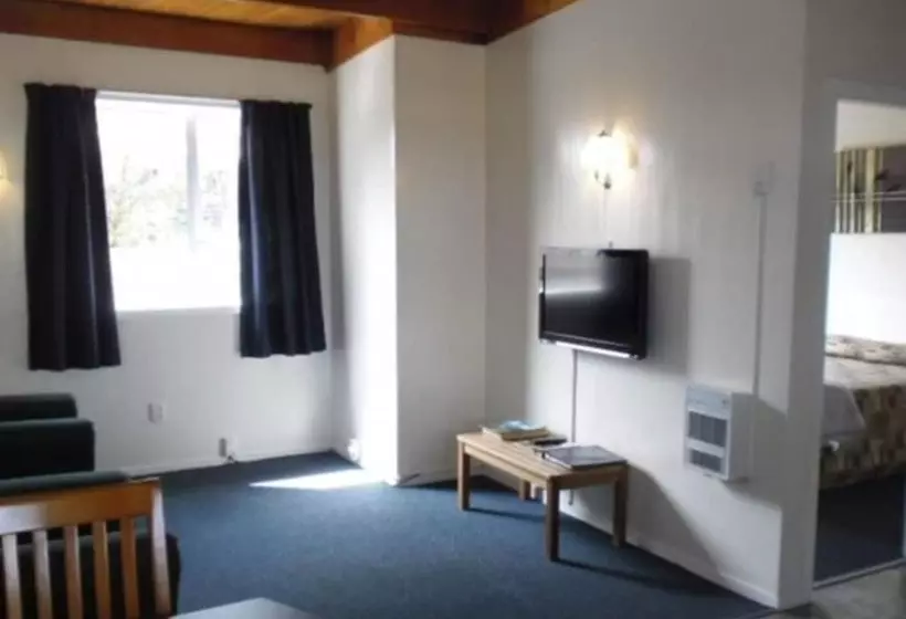 Greymouth Kiwi Holiday Park & Motels