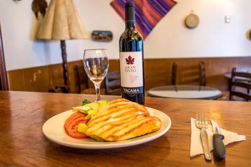 مسافرخانه Senorial