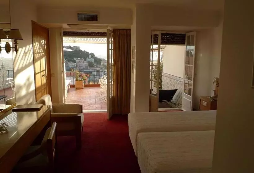 هتل Albergaria Senhora Do Monte