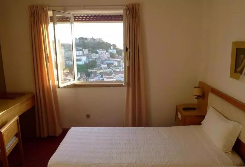 هتل Albergaria Senhora Do Monte