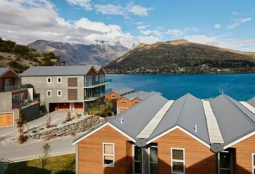 בית מלון כפרי Alpine Village