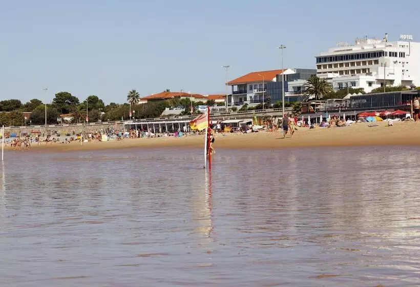 Hotel Carcavelos Beach