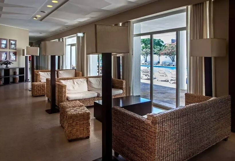 Hotel Carcavelos Beach