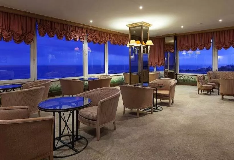 Hotel Carcavelos Beach