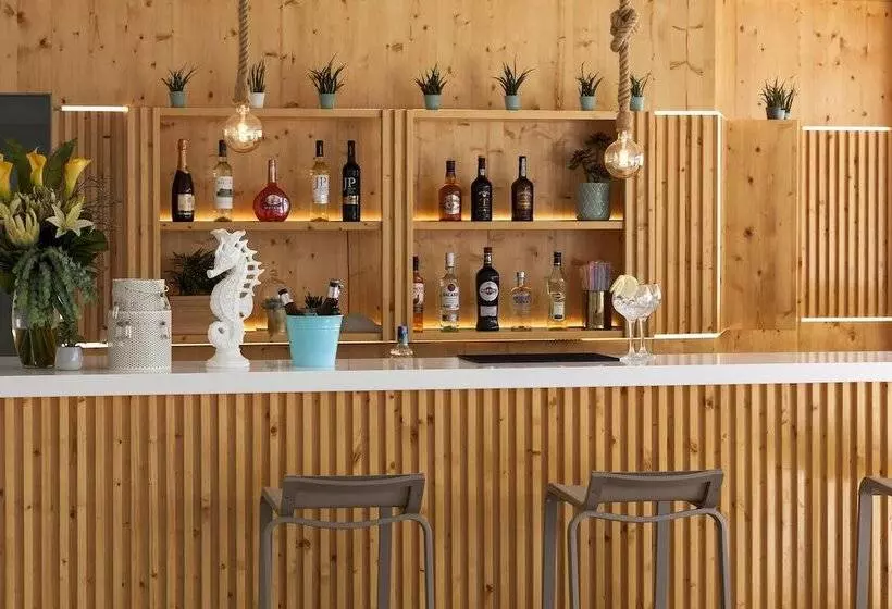 Hotel Carcavelos Beach