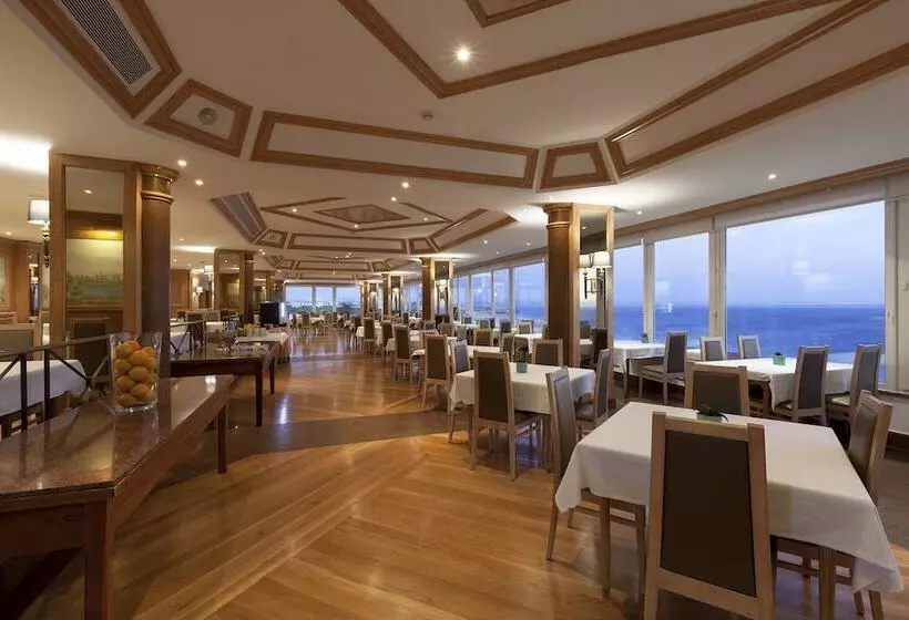 Hotel Carcavelos Beach