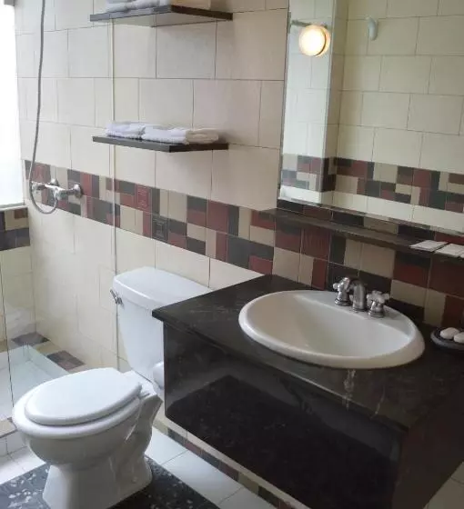 Отель Collacocha B&b