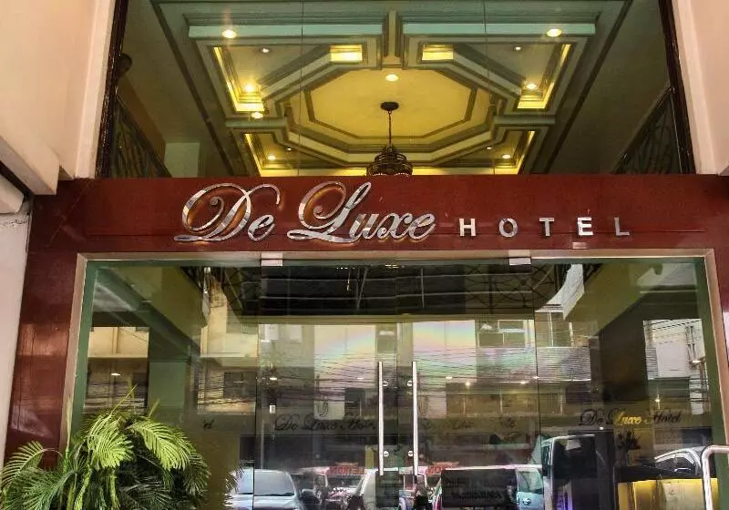 בית מלון כפרי De Luxe