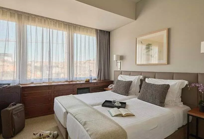 هتل Dom Carlos Park