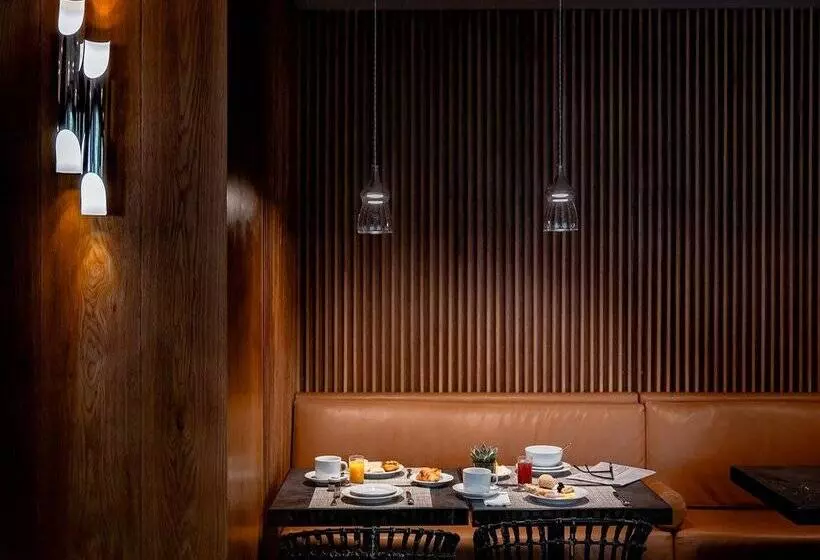 هتل Dom Carlos Park