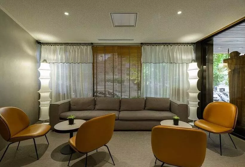 هتل Dom Carlos Park